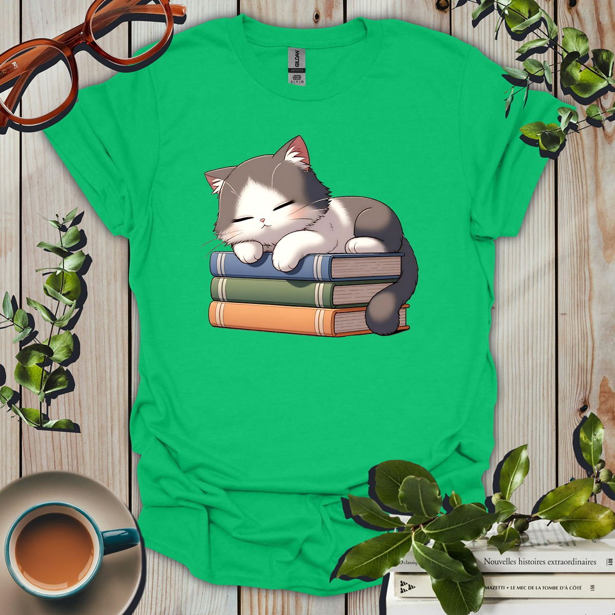 Book Lover Sleeping Kitty T-Shirt
